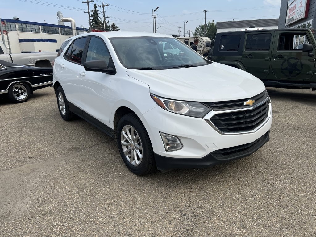 2021 Chevrolet Equinox LS (11563) Main Image