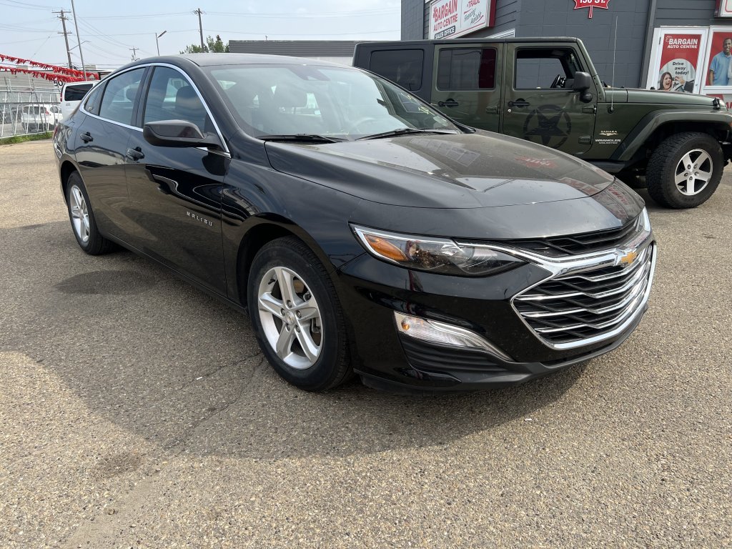 2024 Chevrolet Malibu LS (11562) Main Image