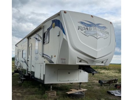 2010 HEARTLAND Road Warrior 395RW