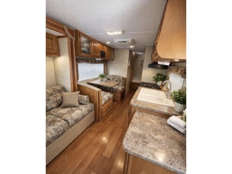 2011 GULFSTREAM AMERILITE