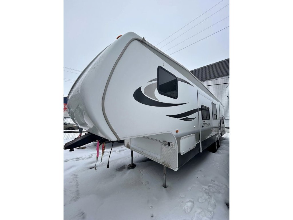 2014 Crossroads Zinger 31BH (11611) Main Image