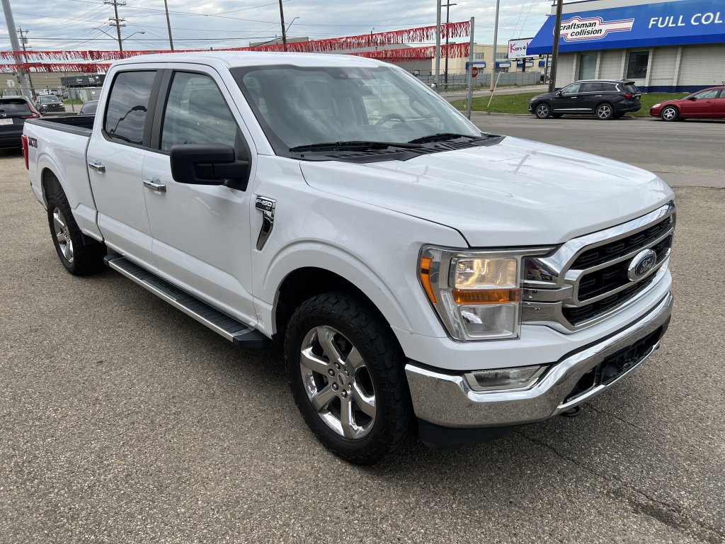 2022 Ford F-150 XLT (bar1) Main Image