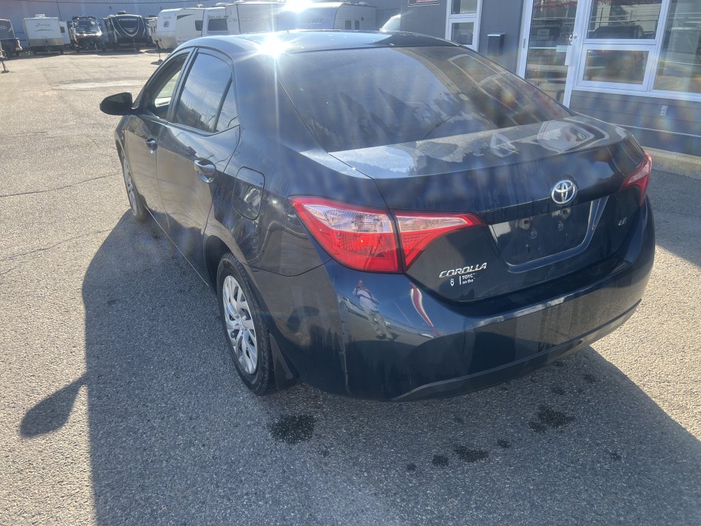 2018 Toyota Corolla LE (BARGAIN) Main Image