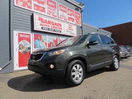 2013 Kia Sorento LX w/3rd Row