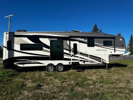 2012 JAYCO PINNACLE MKQS