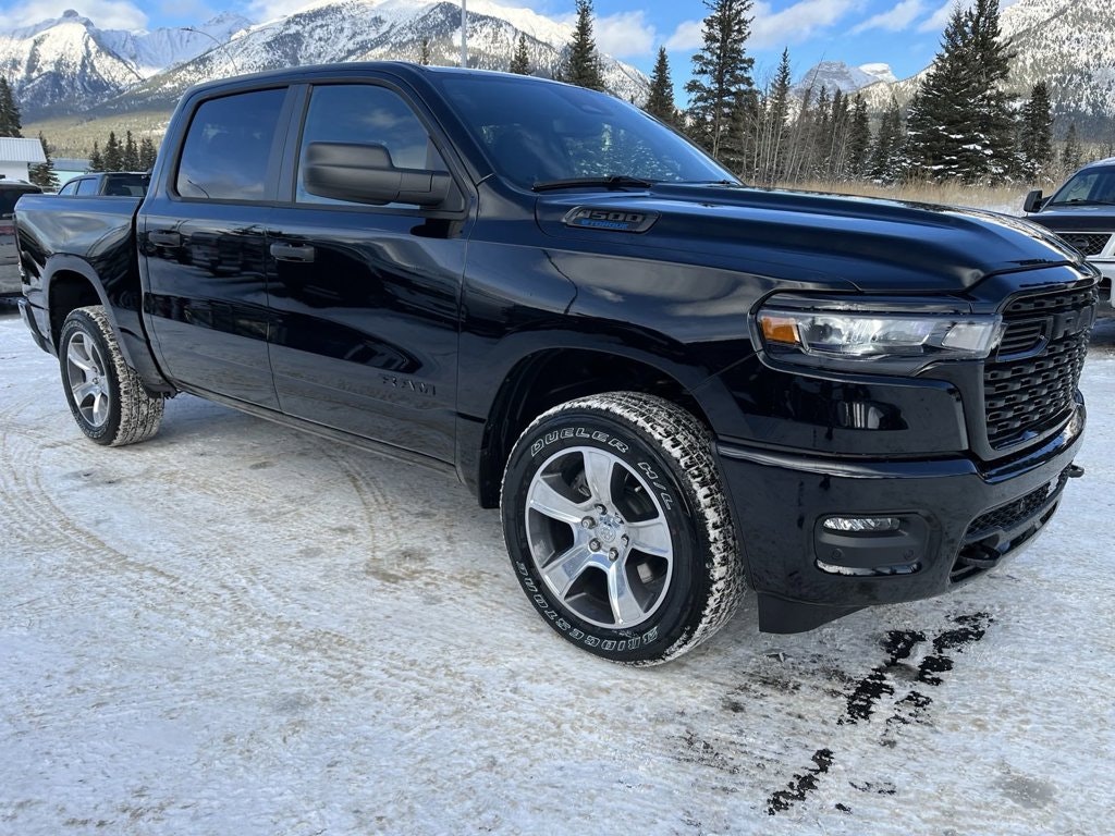 2025 Ram 1500 Tradesman (25-9500) Main Image