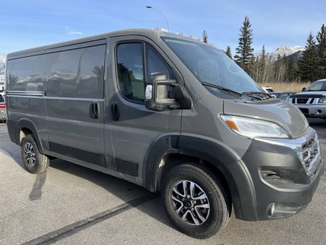 2025 Ram ProMaster Cargo Van SLT