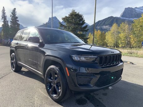 2025 Jeep Grand Cherokee Altitude