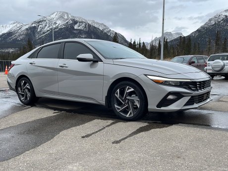 2024 Hyundai Elantra Hybrid LUXURY 