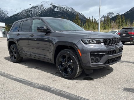 2026 Jeep Grand Cherokee ALTITUDE 