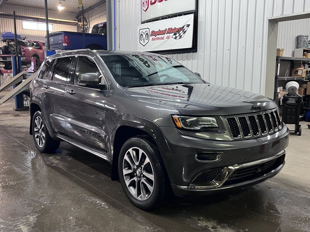 2015 Jeep Grand Cherokee Overland Ecodiesel (P88951A) Main Image