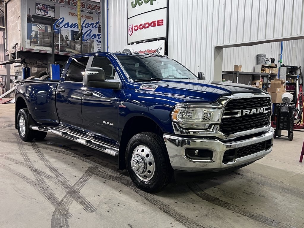 2024 Ram 3500 Big Horn (24094) Main Image