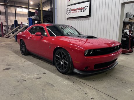 2016 Dodge Challenger Scat Pack Shaker