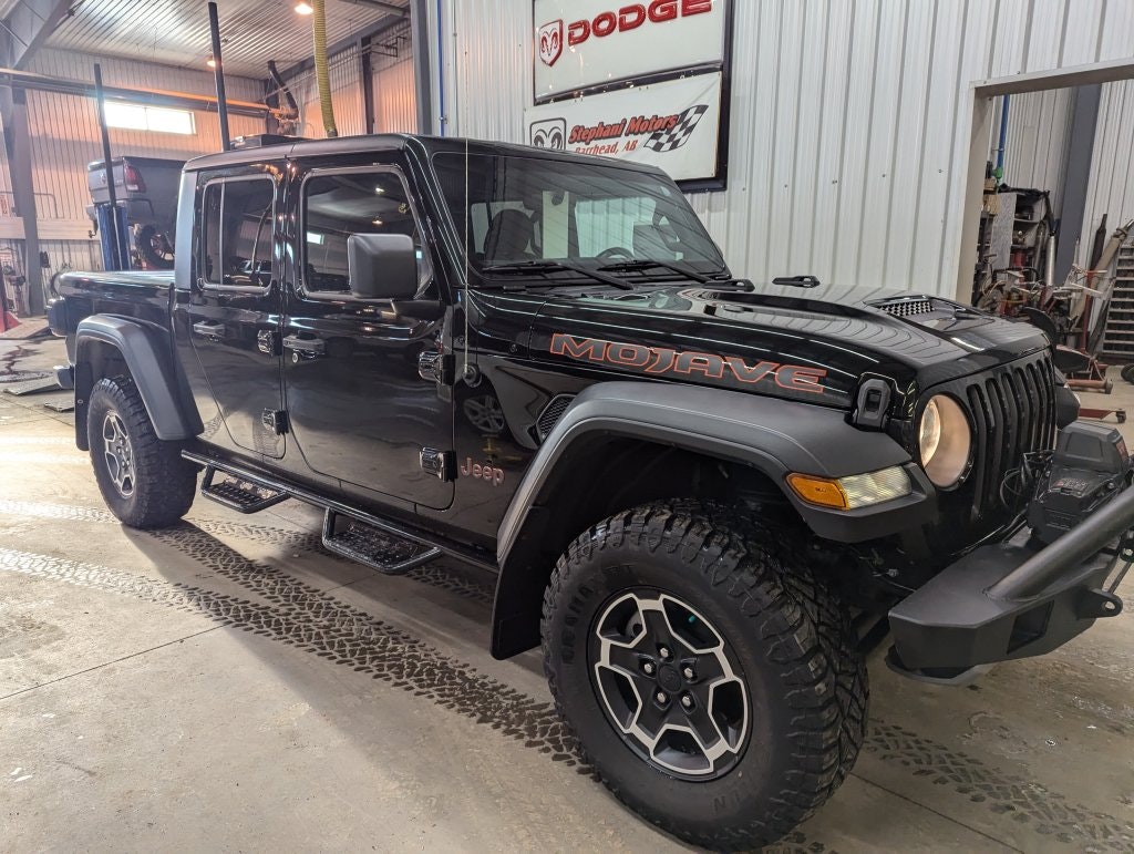 2021 Jeep Gladiator Mojave (23160B) Main Image