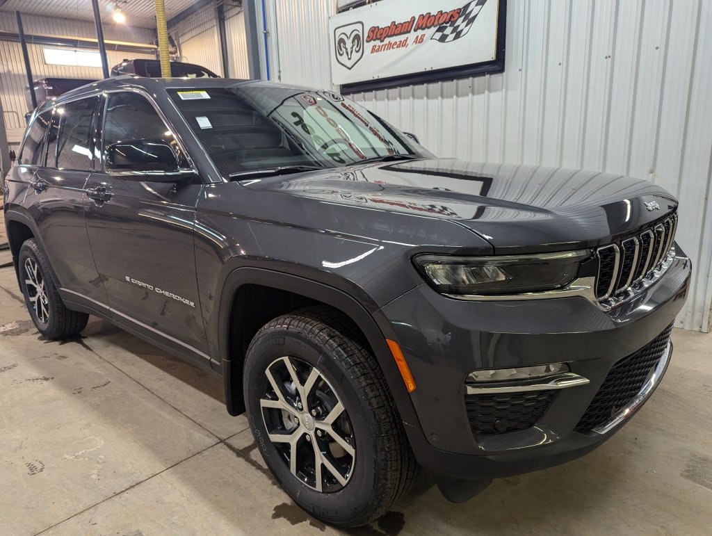 2025 Jeep Grand Cherokee Limited (25021) Main Image