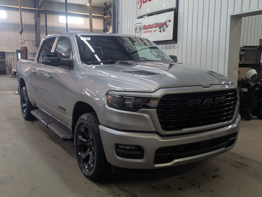2025 Ram 1500 Sport (25058) Main Image