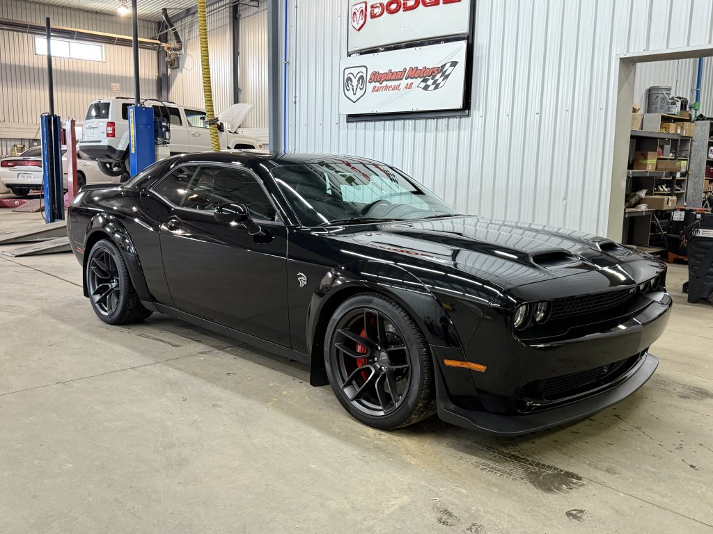 2023 Dodge Challenger SRT Hellcat Widebody Jailbreak (PH6916) Main Image