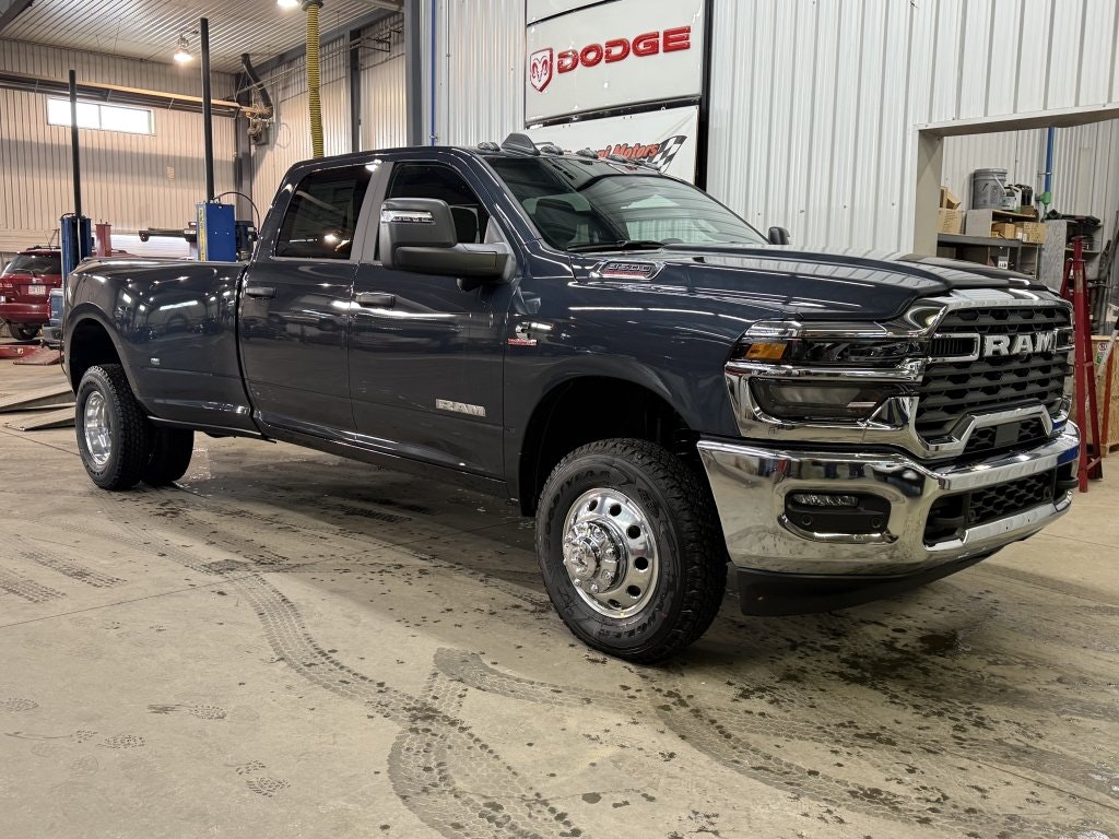 2026 Ram 3500 Big Horn (26010) Main Image
