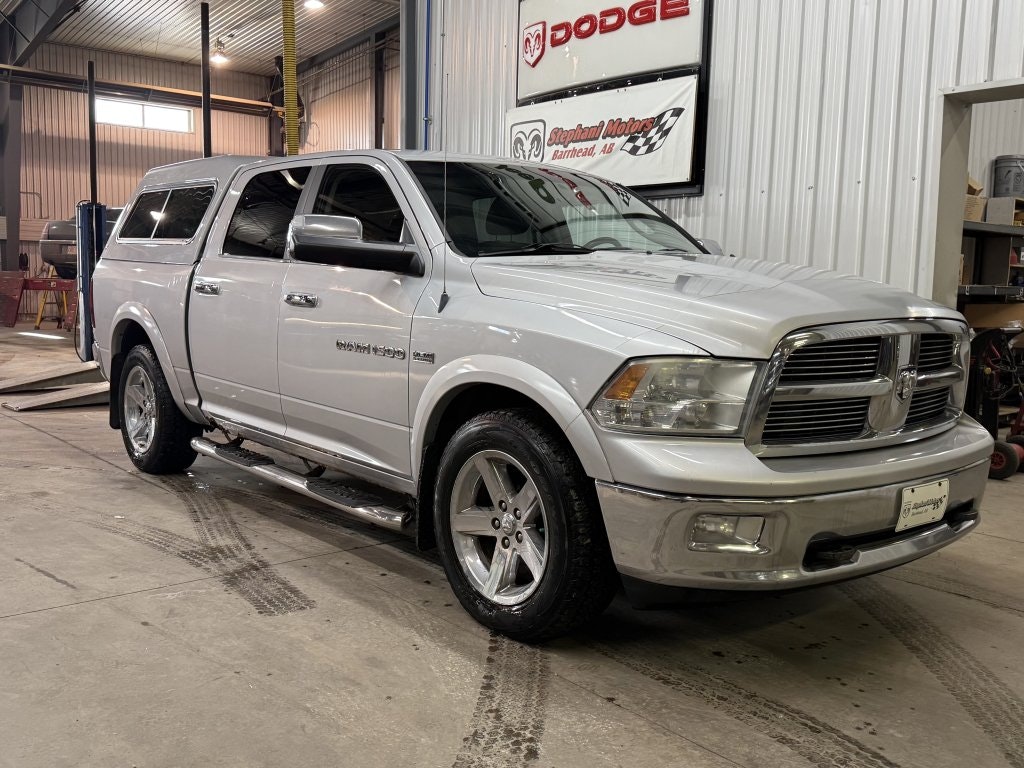 2011 Ram 1500 Slt Crew Cab (24106A) Main Image