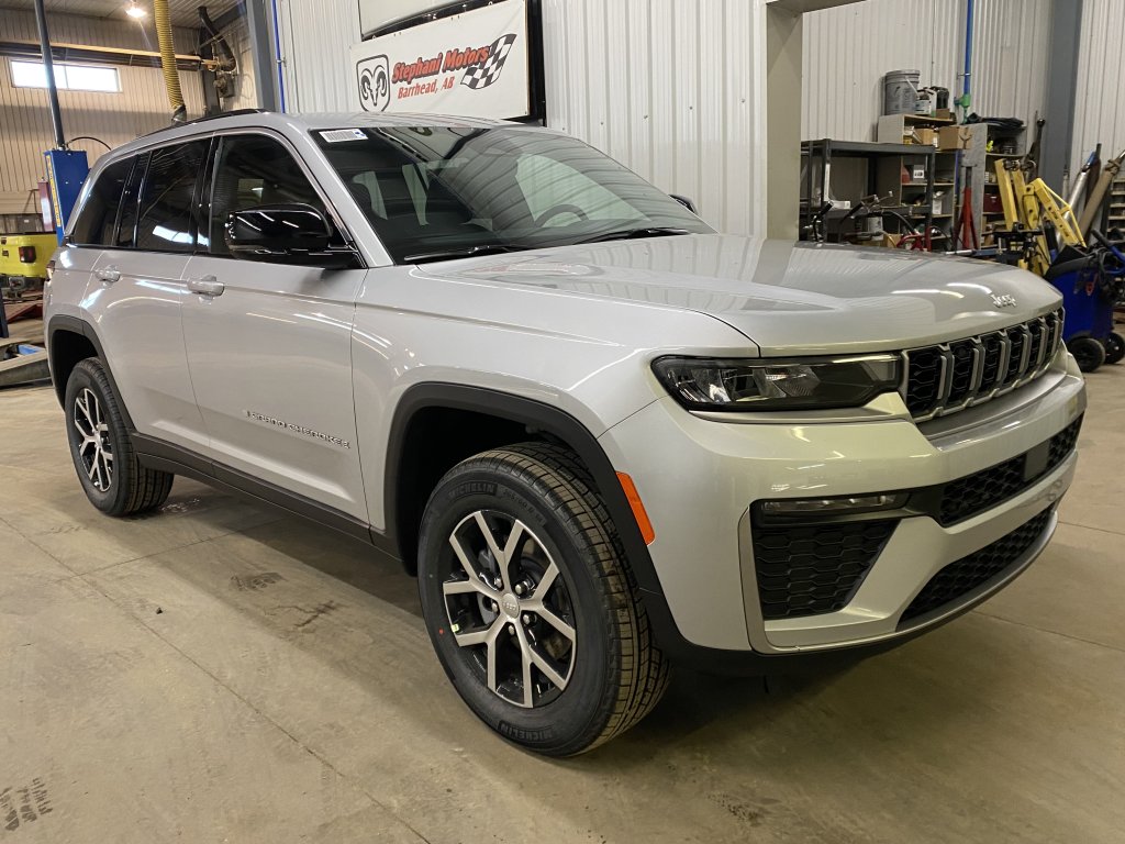 2026 Jeep Grand Cherokee Limited (26042) Main Image