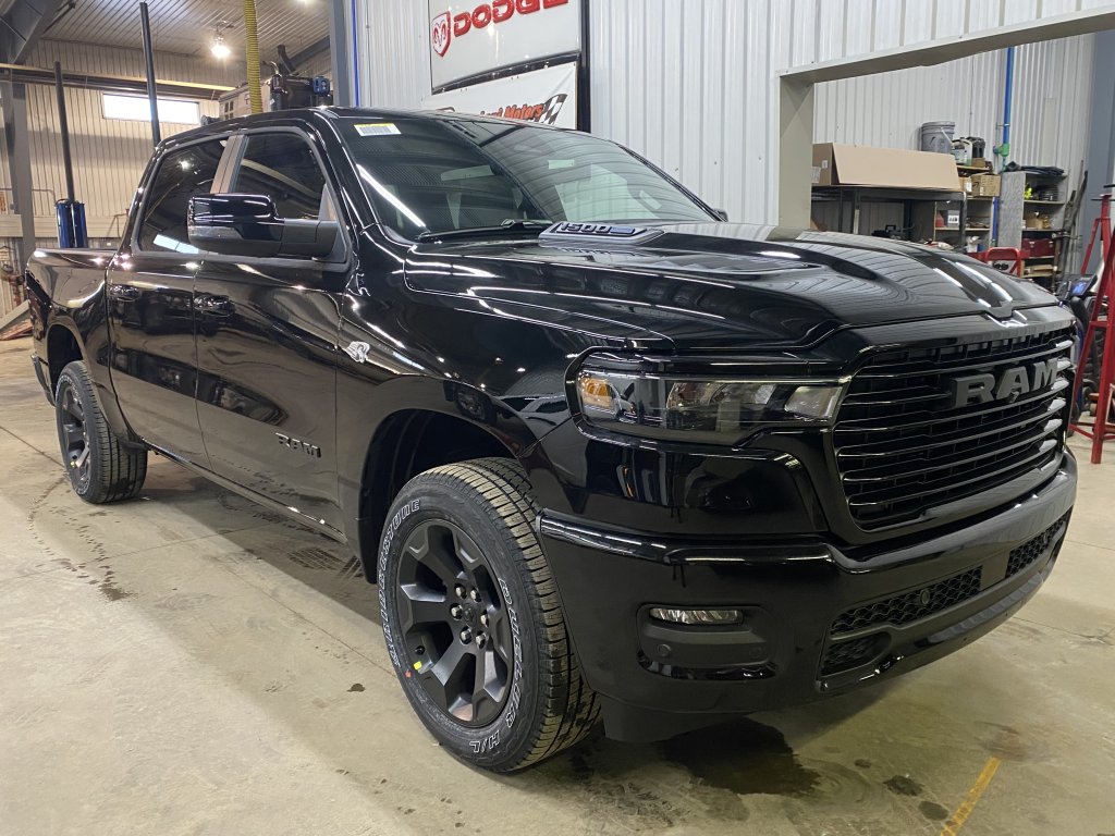 2026 Ram 1500 Sport (26053) Main Image