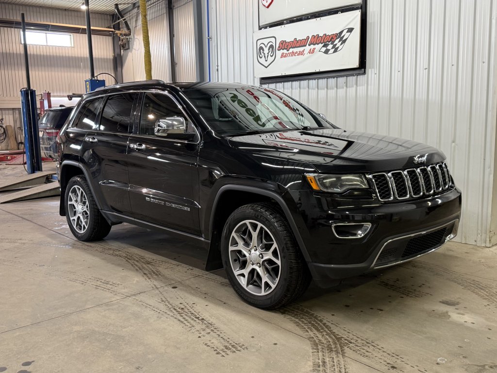 2022 Jeep Grand Cherokee WK Limited (NC17CON) Main Image