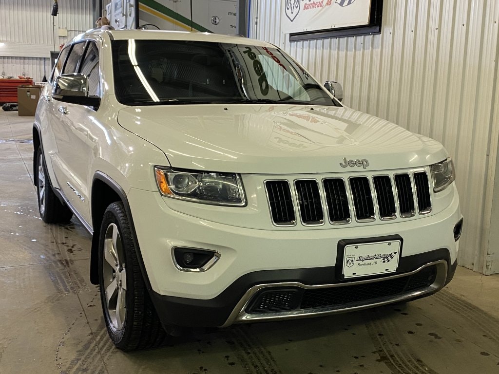 2015 Jeep Grand Cherokee Limited (22064A) Main Image