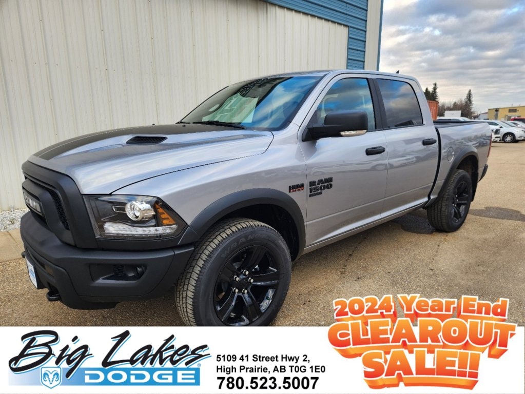 2024 Ram 1500 Classic Warlock Crew Cab 4x4 Short Box 5.7L Hemi V8 (194157) Main Image