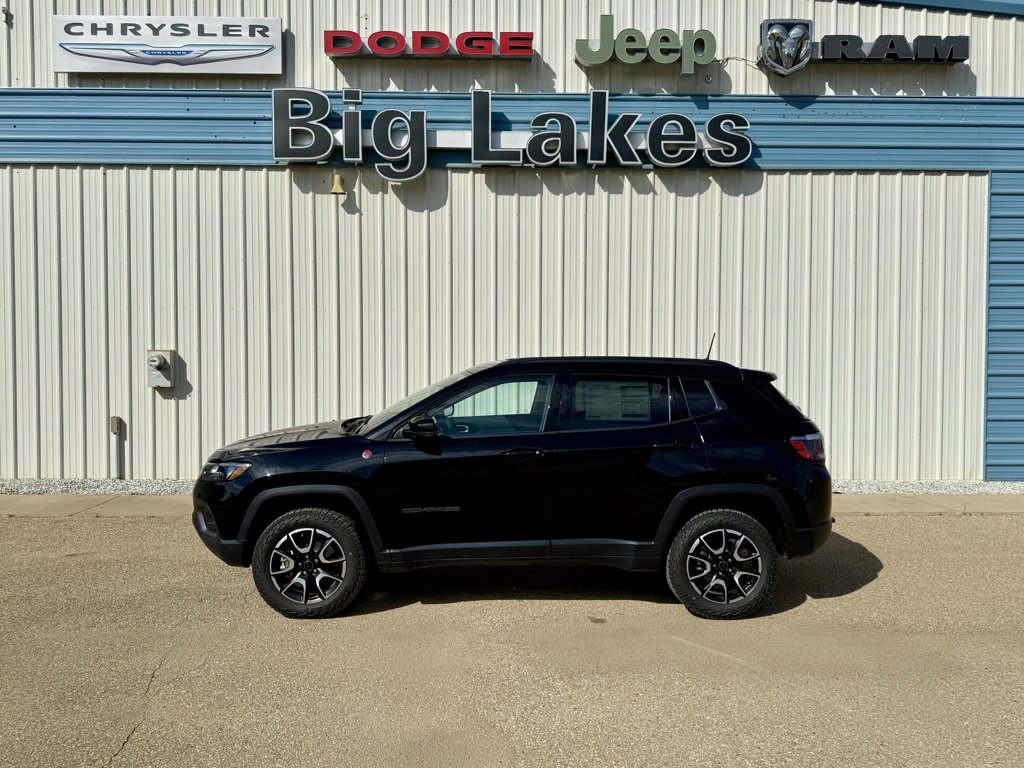 2025 Jeep Compass Trailhawk-Park Assist-Off–Road Suspension-Auto High–Beam (580189) Photo 1