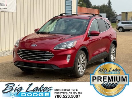 2022 Ford Escape Titanium-All-Wheel Drive-Heads Up Display-Leather Seats 