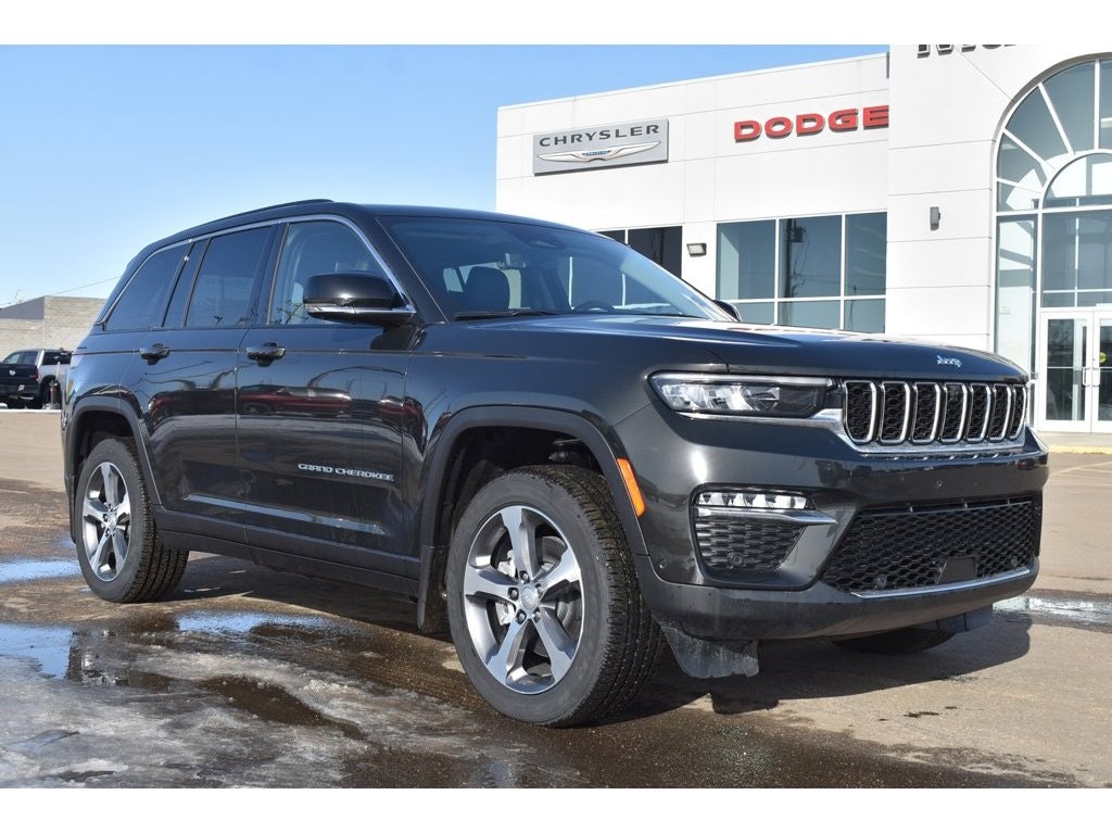 2023 Jeep Grand Cherokee 4xe, stk 23J0795, for sale in Vegreville, AB ...