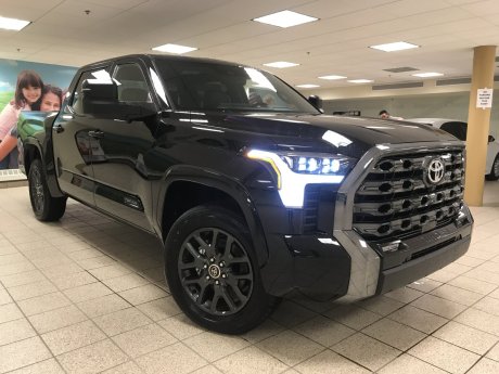 2026 Toyota Tundra 4X4 PLATINUM 