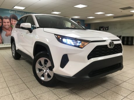 2025 Toyota RAV4 LE 