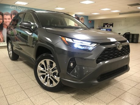 2025 Toyota RAV4 XLE 