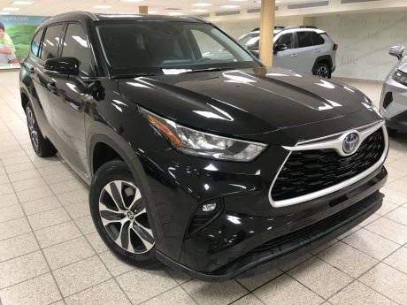 2026 Toyota Highlander HYBRID XLE 