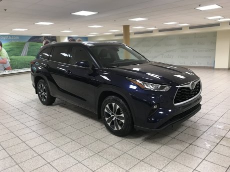 2026 Toyota Highlander XLE 