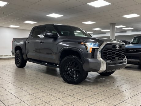 2025 Toyota Tundra à vendre à Calgary