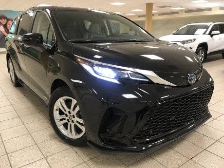 2026 Toyota Sienna Hybrid XSE 