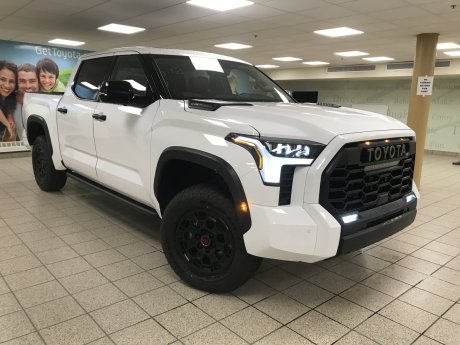 2026 Toyota Tundra LIMITED HYBRID 