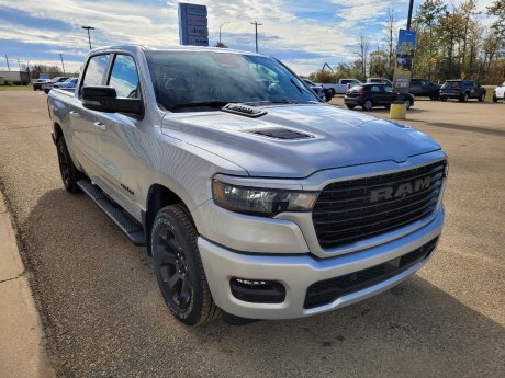 2026 Ram 1500 SPORT 