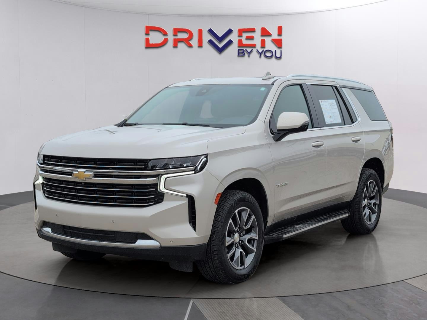 2021 Chevrolet Tahoe LT (CC35827P) Main Image