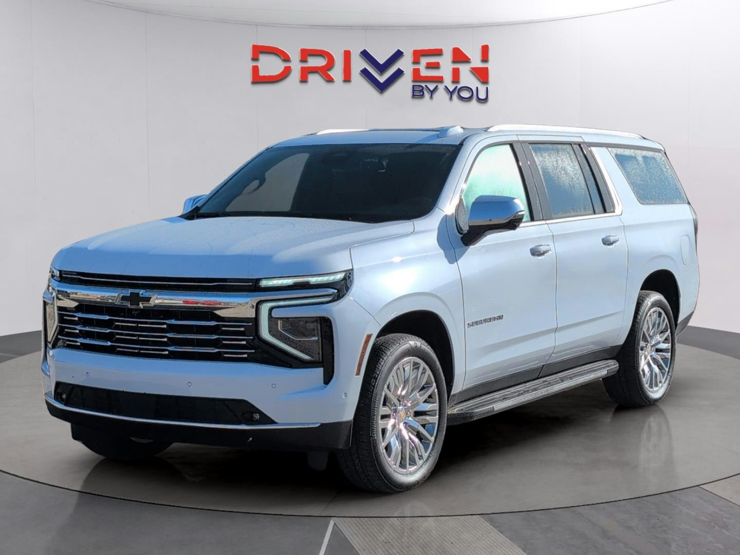 2026 Chevrolet Suburban Premier (CC27933) Main Image