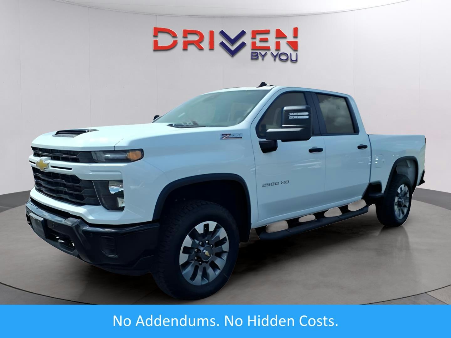2026 Chevrolet Silverado 2500HD Custom (MM00900) Main Image