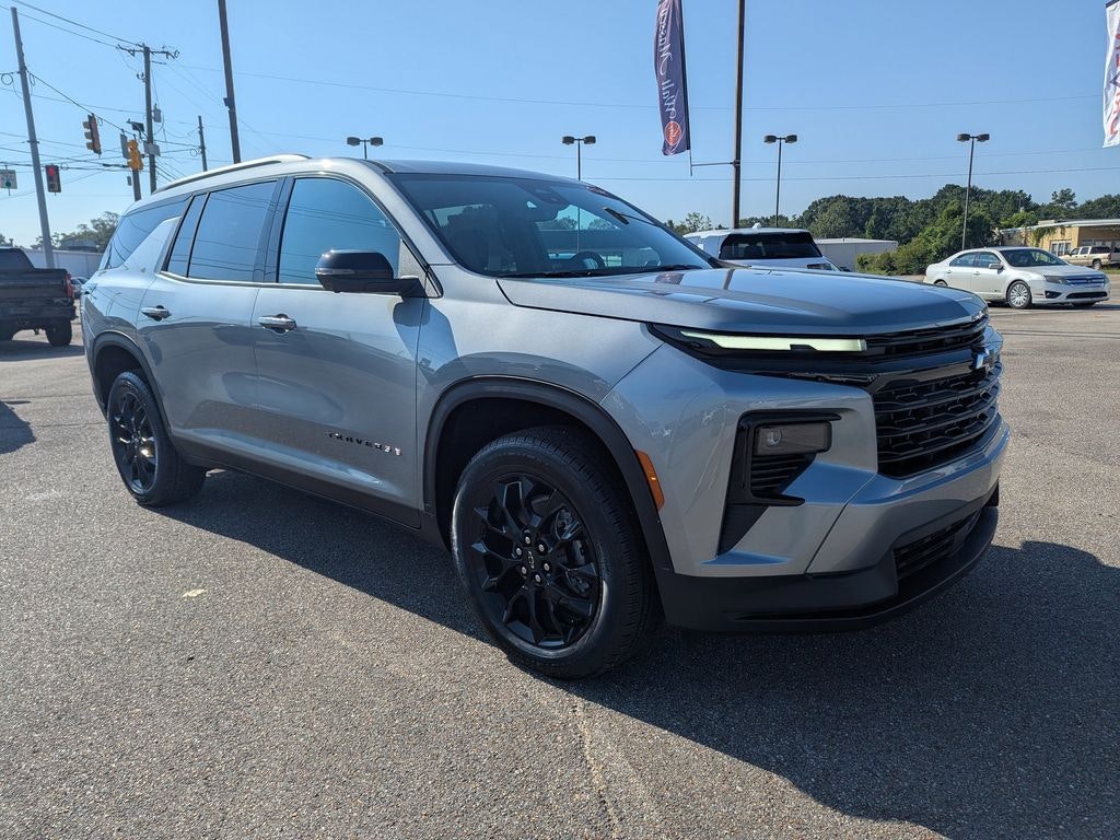2026 Chevrolet Traverse LT (MM08815) Main Image