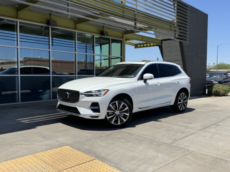 2022 Volvo XC60 Recharge Plug-In Hybrid T8 Inscription Expression