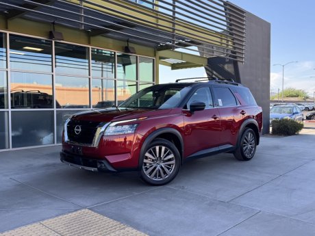 2022 Nissan Pathfinder SL