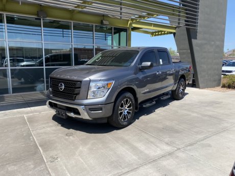 2021 Nissan Titan SV