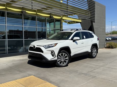 2023 Toyota Rav4 XLE Premium