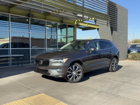 2022 Volvo XC60 B5 Momentum