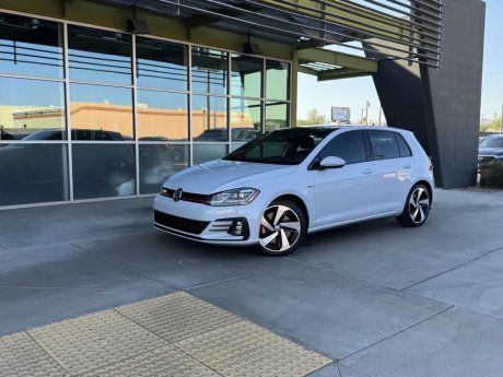 2019 Volkswagen Golf GTI SE